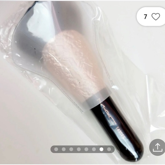 New Mac Sprinkle of Shine 4 Piece Kit Pink with brush, gloss, tote and more - Picture 9 of 11